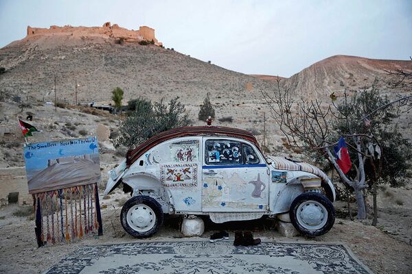 Volkswagen Beetle превратился в мини-отель - Sputnik Абхазия