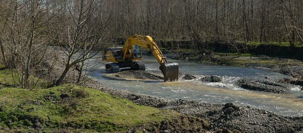 Очистка речных русел Очистка речных русел - Sputnik Абхазия