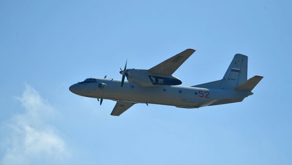 Военно-транспортный самолёт Ан-26 - Sputnik Абхазия