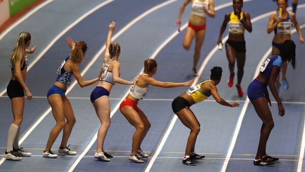 Участницы финала женской эстафеты 4x400 м на Чемпионате мира по легкой атлетике в Бирмингеме, Великобритания - Sputnik Абхазия