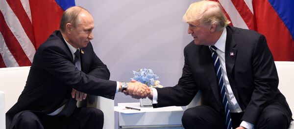 Президент России Владимир Путин президент США Дональд Трамп Президент России Владимир Путин президент США Дональд Трамп - Sputnik Абхазия