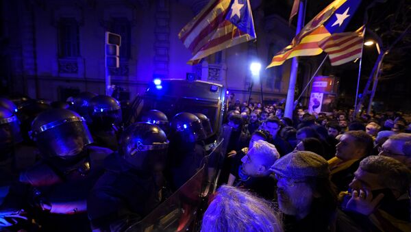 Акции протеста в Барселоне, 23 марта 2018 года - Sputnik Аҧсны
