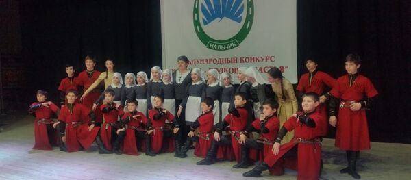 Детский ансамбль Адац на фестивале в Нальчике Детский ансамбль Адац на фестивале в Нальчике - Sputnik Аҧсны