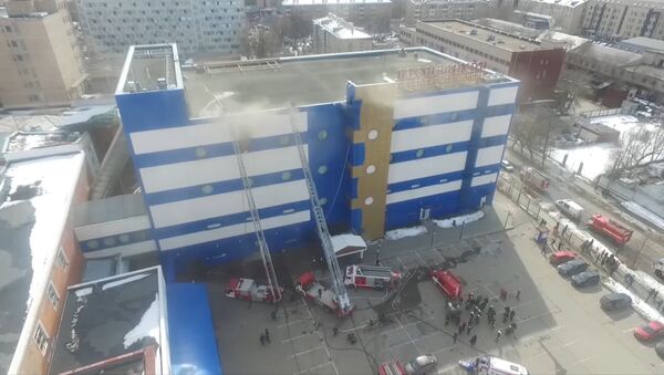 Пожар в торговом центре Персей в Москве - Sputnik Абхазия