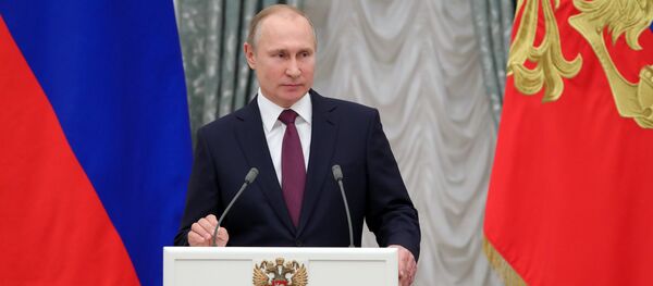 Президент РФ В.Путин вручил в Кремле премии для молодых деятелей культуры и премии в области литературы и искусства - Sputnik Абхазия