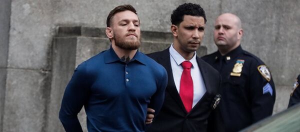 Арест бойца MMA Конора МакГрегора Арест бойца MMA Конора МакГрегора - Sputnik Абхазия