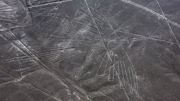 Геоглиф Кондора на плато Наска в Перу - Sputnik Абхазия