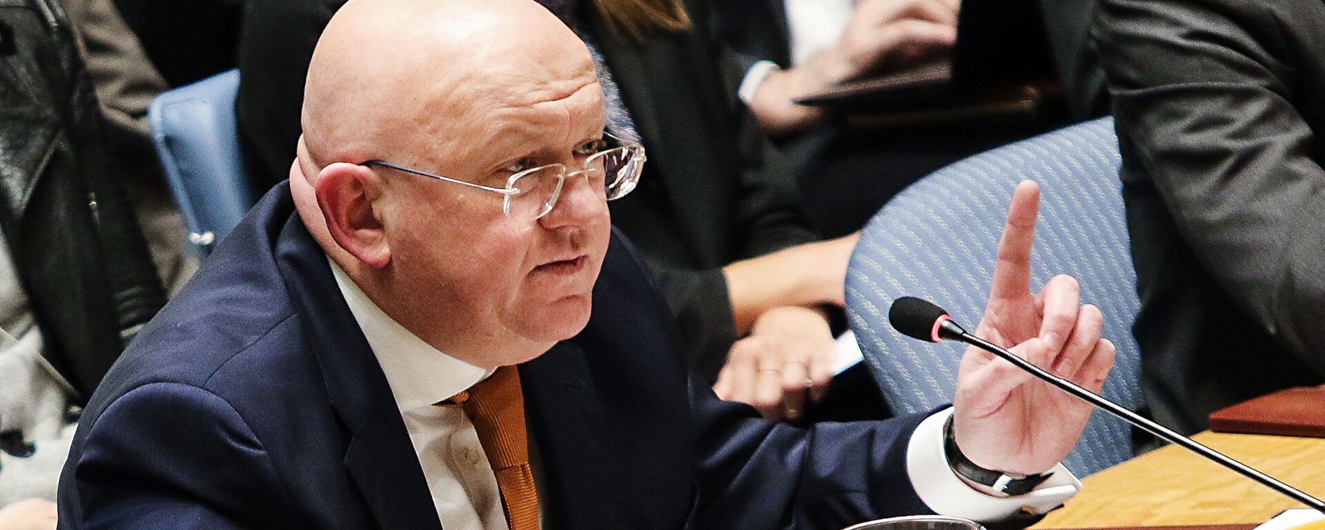 Постоянный представитель Российской Федерации при Организации Объединённых Наций Василий Небензя выступает на открытом заседании совета безопасности ООН в Нью-Йорке. - Sputnik Аҧсны, 1920, 05.01.2026