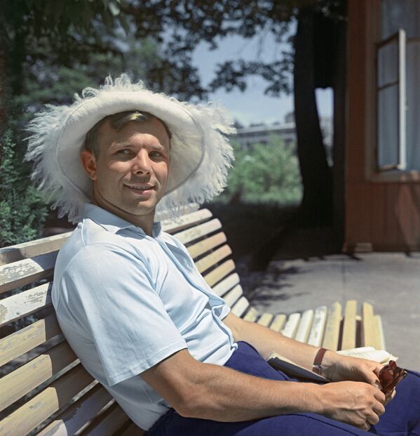 Первый в мире космонавт, Герой Советского Союза Юрий Гагарин. - Sputnik Абхазия