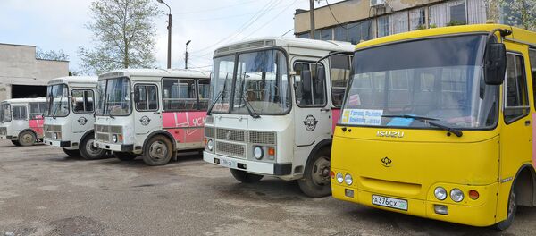 Ремонт дорог в городе Гудаута Ремонт дорог в городе Гудаута - Sputnik Абхазия