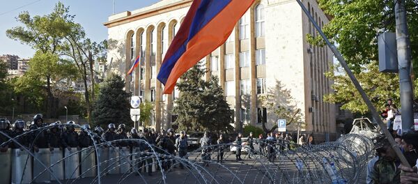 Акция протеста оппозиции в Ереване Акция протеста оппозиции в Ереване - Sputnik Абхазия