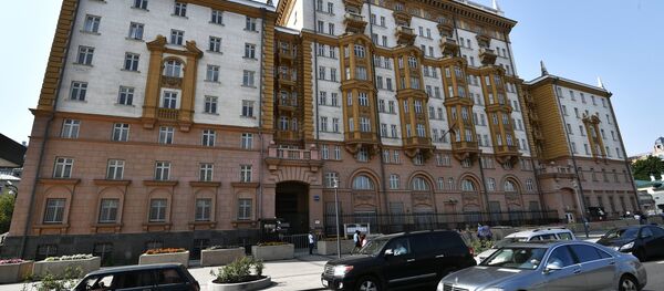 США приостанавливают выдачу неиммиграционных виз в России - Sputnik Абхазия