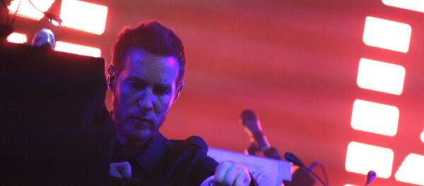 Шоу британской группы Massive Attack Шоу британской группы Massive Attack - Sputnik Абхазия