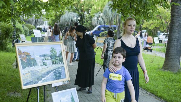 Выставка в парке им. Шинкуба в Сухуме - Sputnik Абхазия