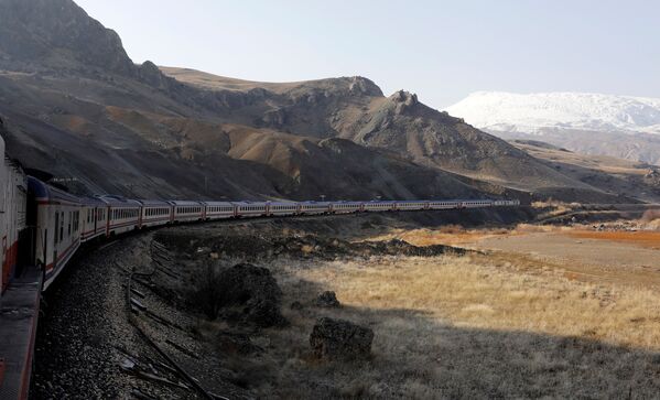 Восточный экспресс следует по маршруту из Анкары в Карс, Турция - Sputnik Абхазия