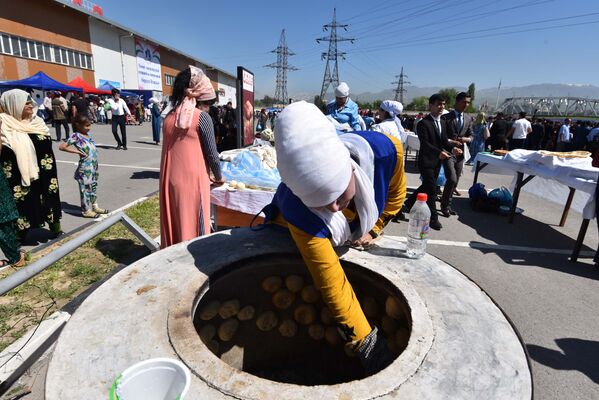 Конкурс национальных блюд и народных ремесел в Душанбе - Sputnik Абхазия