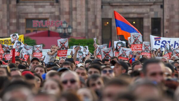 Митинг на площади Республики (2 мая 2018). Еревaн - Sputnik Абхазия