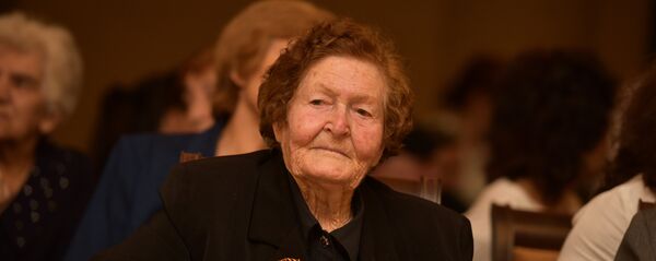 Ветеран ВОВ, участница Сталинградской битвы Валентина Шульгина - Sputnik Абхазия