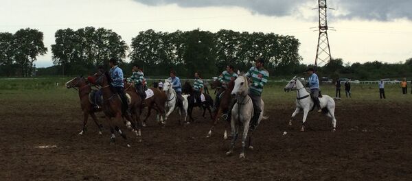 Конноспортивные соревнования, приуроченные ко Дню Победы в Великой Отечественной войне Конноспортивные соревнования, приуроченные ко Дню Победы в Великой Отечественной войне - Sputnik Абхазия