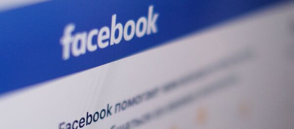 Страница социальной сети Фейсбук на экране компьютера - Sputnik Абхазия