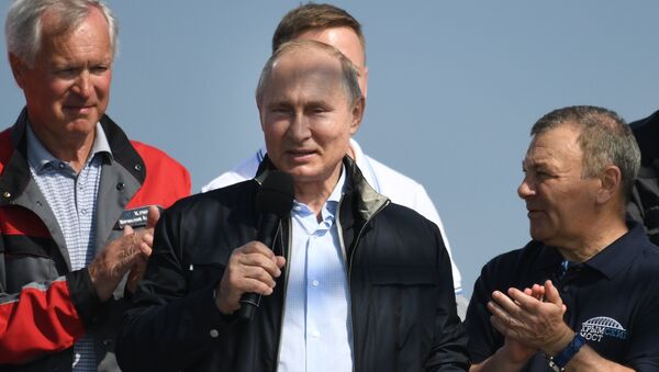 Президент РФ В. Путин принял участие в открытии Крымского моста - Sputnik Абхазия
