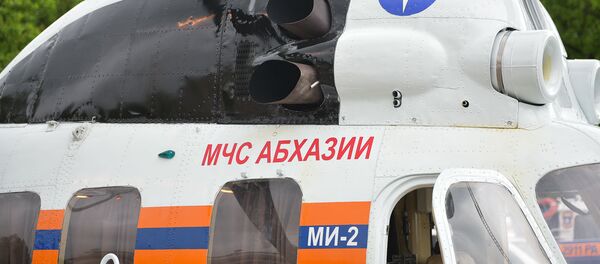 Смотр техники и снаряжения МЧС Абхазии на площади Свободы Смотр техники и снаряжения МЧС Абхазии на площади Свободы - Sputnik Абхазия