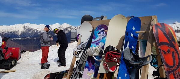 Фестиваль Quick Silver new camp в «Роза Хутор». - Sputnik Абхазия