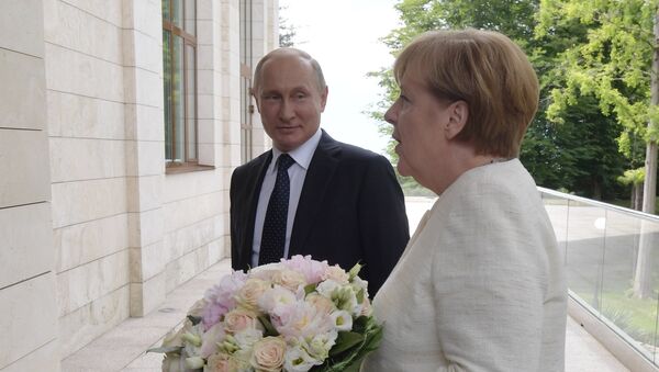 Президент РФ В. Путин встретился с канцлером ФРГ А. Меркель - Sputnik Абхазия