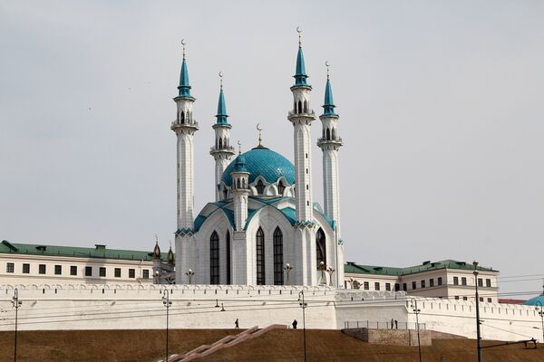 Кул-Шариф — главная соборная мечеть республики Татарстан расположена на территории Казанского кремля Кул-Шариф — главная соборная мечеть республики Татарстан расположена на территории Казанского кремля - Sputnik Абхазия