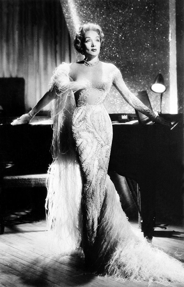Актриса Марлен Дитрих в Лас-Вегасе, 1955 - Sputnik Абхазия