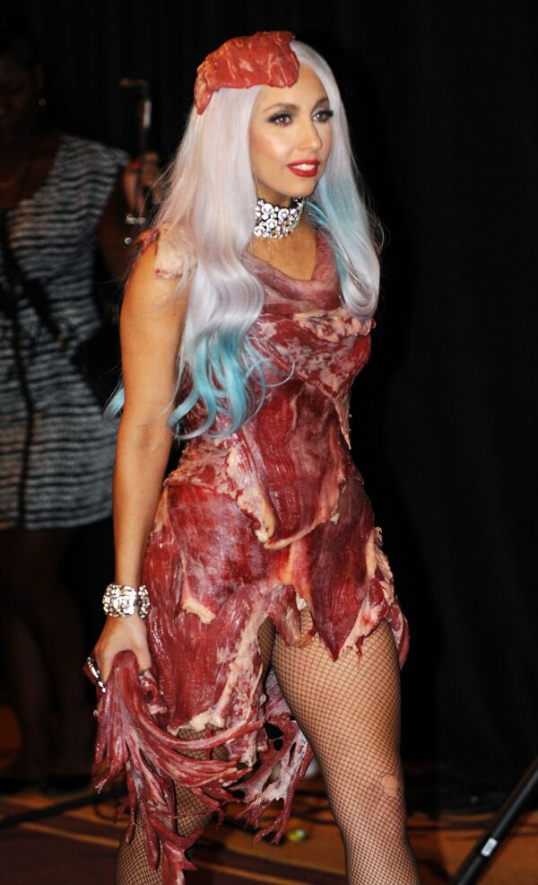 Певица и актриса Леди Гага на премии MTV Video Music Awards в Лос-Анджелесе, 2010 - Sputnik Абхазия