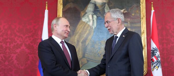 Рабочий визит президента РФ В. Путина в Австрию Рабочий визит президента РФ В. Путина в Австрию - Sputnik Абхазия