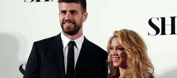 Жерар Пике и Шакира Жерар Пике и Шакира - Sputnik Абхазия