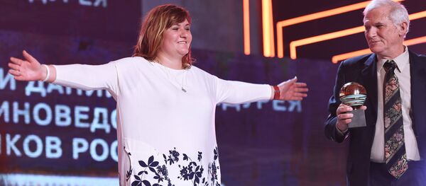 Церемония закрытия 29-го открытого российского фестиваля Кинотавр Церемония закрытия 29-го открытого российского фестиваля Кинотавр - Sputnik Абхазия