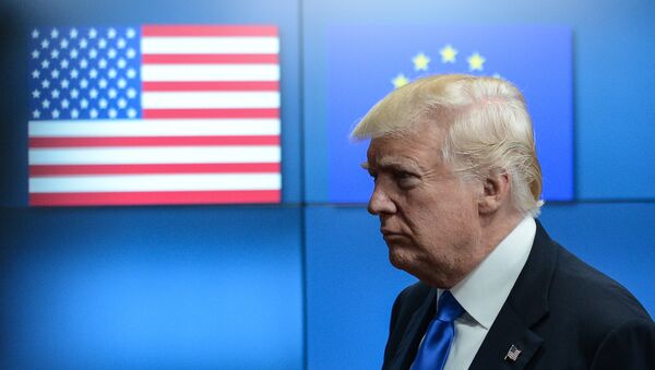 Президент США Дональд Трамп на встрече с лидерами ЕС в Брюсселе, архивное фото - Sputnik Абхазия