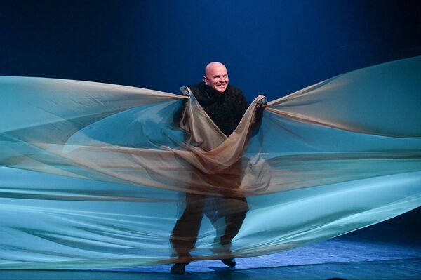 Спектакль Широколобый в РУСДРАМЕ Спектакль Широколобый в РУСДРАМЕ - Sputnik Абхазия