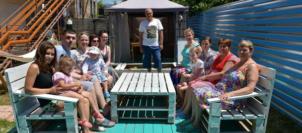 Туристы из России отдыхают в Абхазии - Sputnik Абхазия