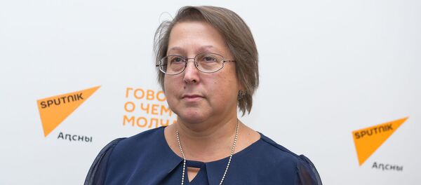Ирина Повирскер Ирина Повирскер - Sputnik Абхазия