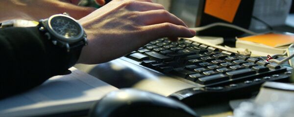 Работа за компьютером - Sputnik Абхазия