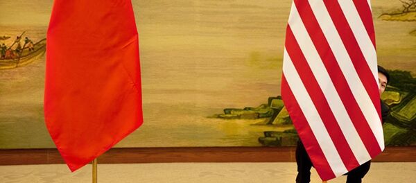 Флаги Китая и США - Sputnik Абхазия