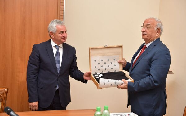 Президент Рауль Хаджимба принял делегацию из Иордании - Sputnik Аҧсны