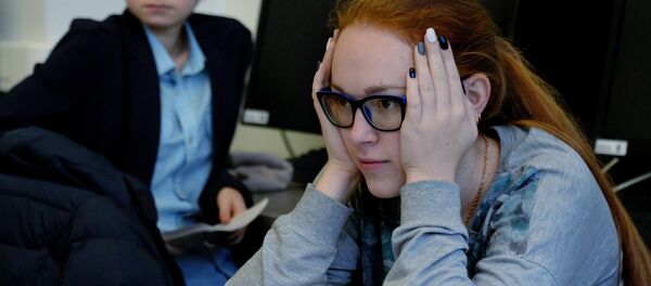 Студенты сдают экзамен Студенты сдают экзамен - Sputnik Абхазия