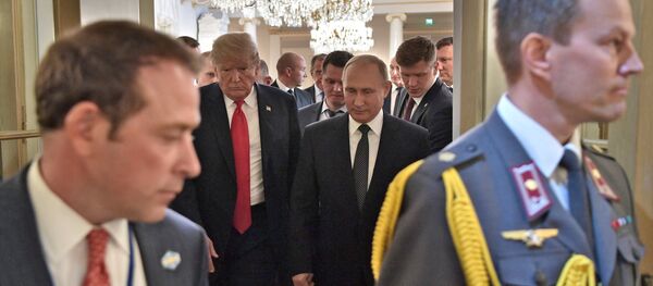 Встреча президента РФ Владимира Путина и президента США Дональда Трампа в Хельсинки Встреча президента РФ Владимира Путина и президента США Дональда Трампа в Хельсинки - Sputnik Абхазия