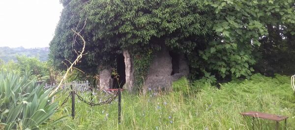 Гагра ашьаҭаркҩы апринц Ольденбургтәи ԥас ииаӡаз, Лӡаатәи арԥыс Маҳаир Алхас-иԥа Жьиба идамра - Sputnik Аҧсны