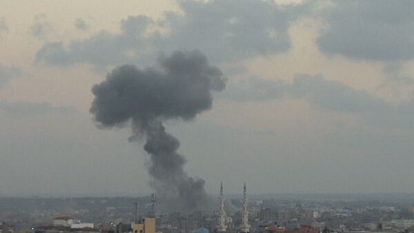 Дым над Газой после ударов Армии обороны Израиля - Sputnik Абхазия