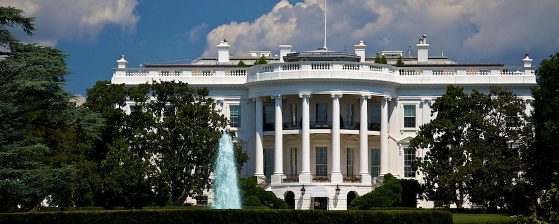 Белый дом - Sputnik Абхазия, 1920, 03.01.2026