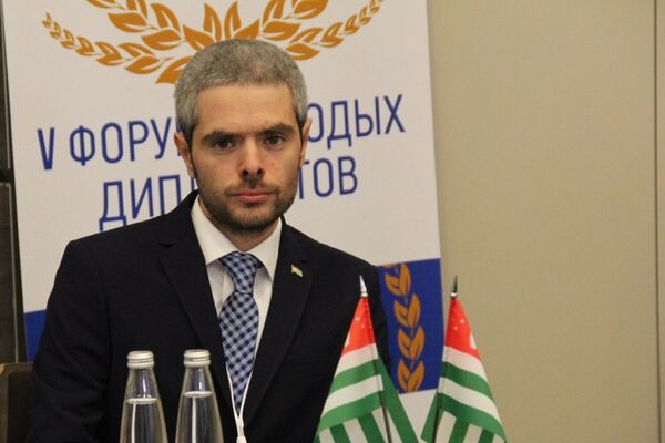 Инал Ладария  - Sputnik Абхазия