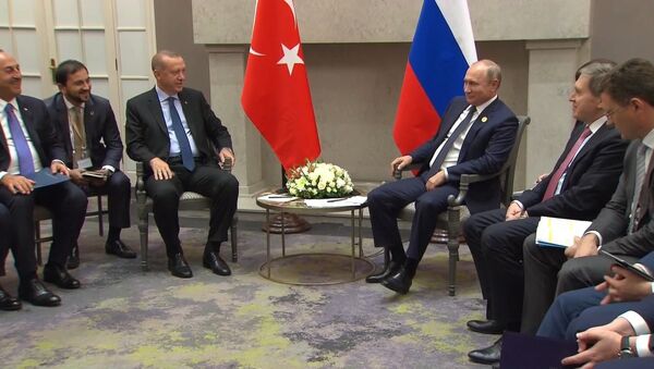 Путин пошутил, что сходит с Эрдоганом в ресторан - Sputnik Абхазия