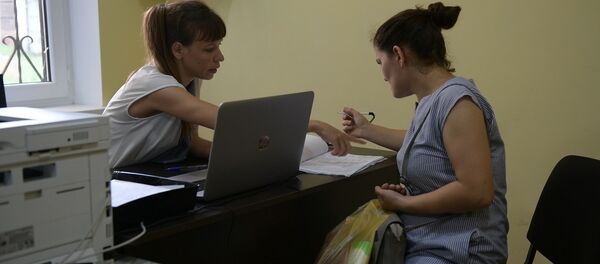 Как в Сухуме оформляют российские полисы ОМС - Sputnik Абхазия