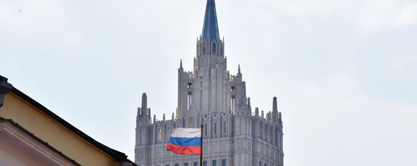 Здание министерства иностранных дел РФ на Смоленской-Сенной площади в Москве Здание министерства иностранных дел РФ на Смоленской-Сенной площади в Москве - Sputnik Абхазия